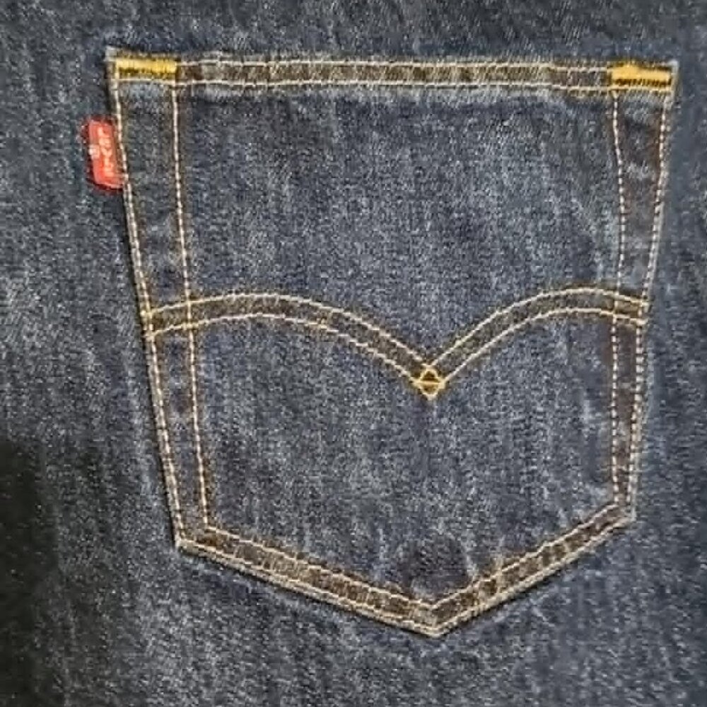 Mens button fly Levis 501  jeans  34x32